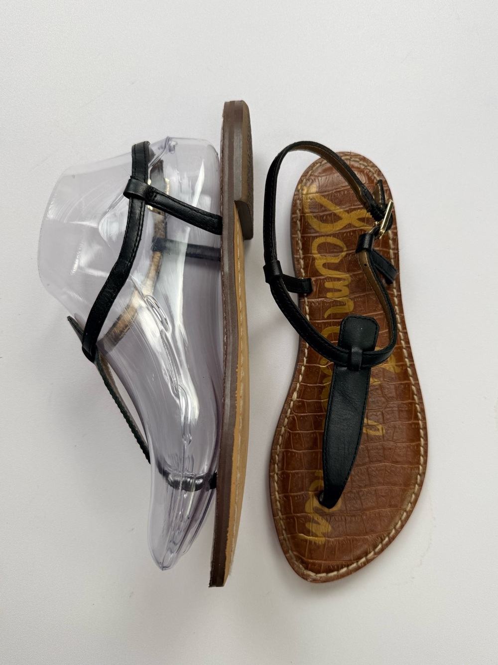 Sam Edelman Gigi Black Leather T-Strap Thong Flat Sandals Size 6.5